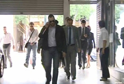 Η τρόικα ζητά κατάργηση της εθνικής συλλογικής σύμβασης εργασίας