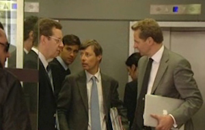 Επιθυμία της τρόικα η κατάργηση των Συλλογικών Συμβάσεων