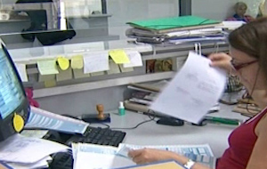 Νέο μισθολόγιο: Ανώτατο πλαφόν αποδοχών τα 2.200 ευρώ μικτά