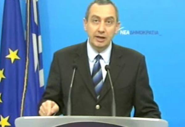 Γ. Μιχελάκης: Πολιτικός κόλαφος για τον κ. Παπανδρέου οι δηλώσεις Στρος Καν