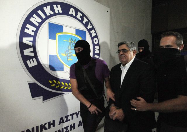 Στον εισαγγελέα η ηγετική ομάδα της ΧΑ, παραδόθηκε ο Χρ.Παππάς