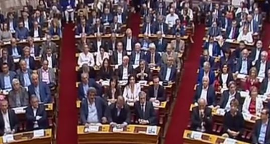 Νέα σενάρια για κυβέρνηση ευρύτερης συνεργασίας