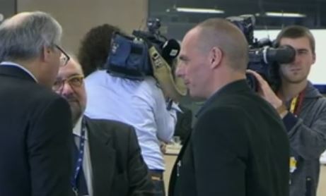 Θετικά υποδέχθηκε η ευρωζώνη τον «υποβιβασμό» Βαρουφάκη