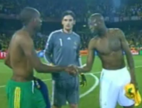 Στους «16» Ουρουγουάη και Μεξικό, αποκλείστηκαν Γαλλία και Νότια Αφρική