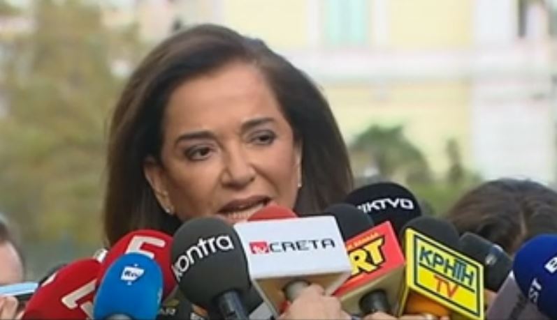 Μπακογιάννη: Η αντιπολίτευση σήμερα εξεβίασε εκλογές