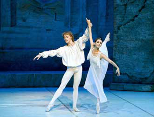 Πέντε παραστάσεις