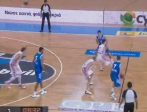 Τρίτη η Ελλάδα στον όμιλο με ήττα 73-69 από τη Ρωσία