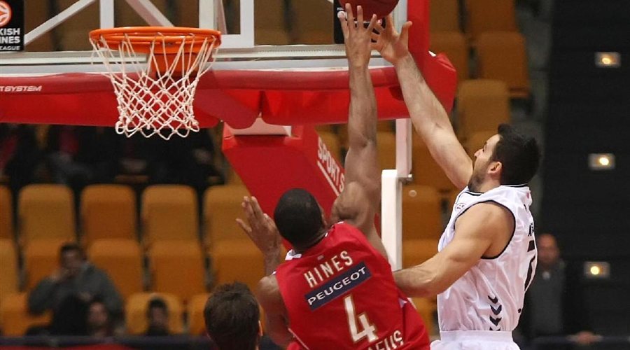 Μπάσκετ – Ευρωλίγκα: Ολυμπιακός – Μπεσίκτας 77 – 64