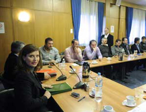 Σε τροχιά σύγκρουσης