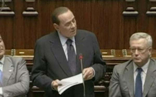 Μπερλουσκόνι: «Δεν μας αξιολογούν σωστά οι αγορές»