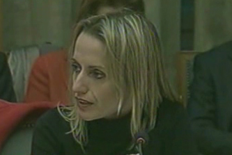 Αντιπαράθεση Μπιρμπίλη Παπακωνσταντίνου για τα αυθαίρετα