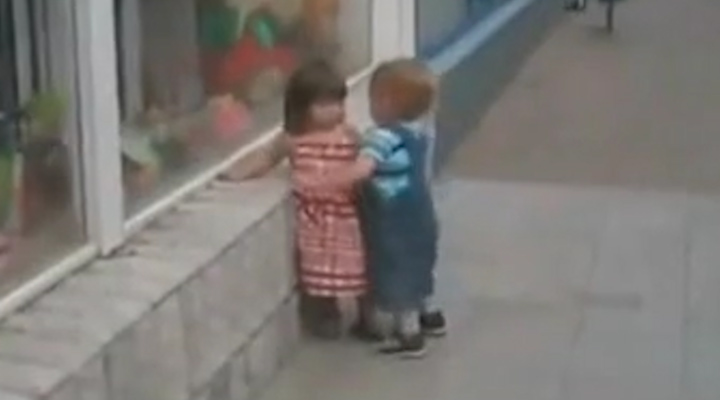 Ο κολλιτσίδας μπόμπιρας