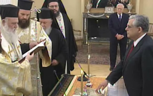 Νέα κυβέρνηση με πρωθυπουργό τον Λ.Παπαδήμο