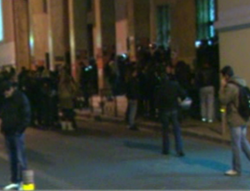 Δραματικές διαπραγματεύσεις για εκκένωση της Νομικής