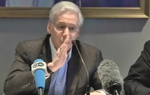 Εύσημα Νταλάρα προς την Ελλάδα