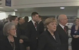 Νταβός: Στο επίκεντρο η ευρωπαϊκή κρίση χρέους