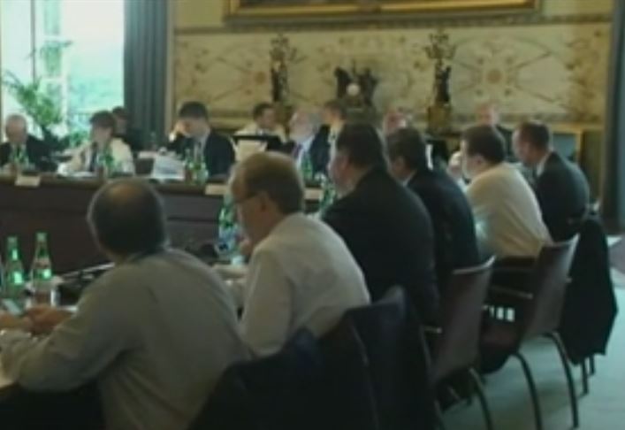 Σκληρή στάση Βάιντμαν έναντι της Ελλάδας