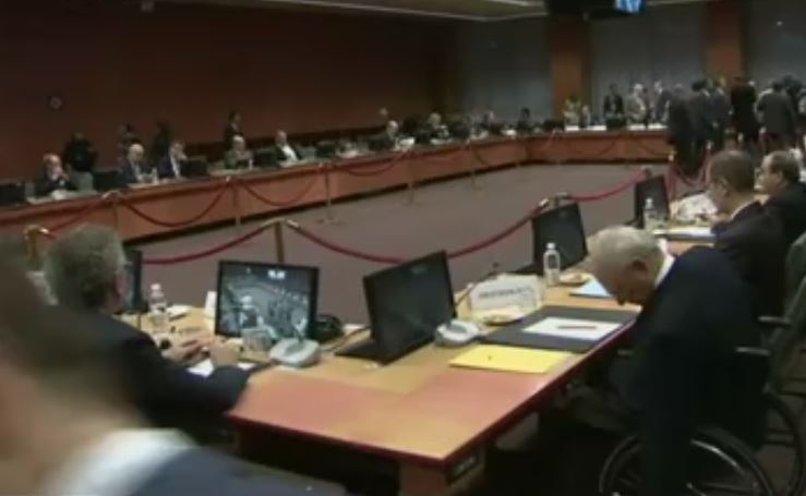 Αγώνας δρόμου για την κάλυψη των χρηματοδοτικών αναγκών