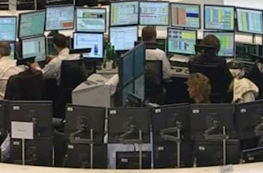 Νέο e-mail «γκρέμισε» το Χρηματιστήριο