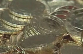 Το υπουργείο Οικονομικών αναζητάει τρόπους να αυξήσει τα έσοδα