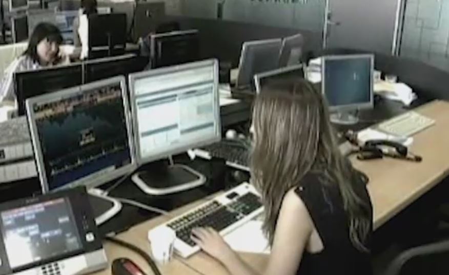 Τι περιμένει το νέο υπουργό Οικονομικών