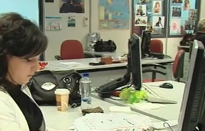 «Συναγερμός» για τα έσοδα στο υπουργείο Οικονομικών