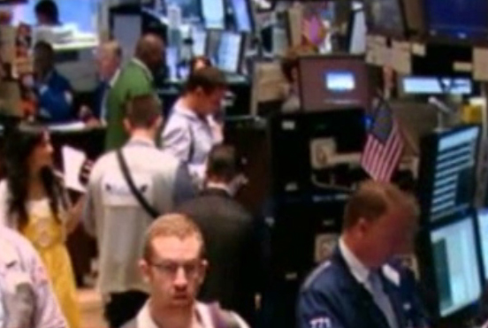 «Τσουνάμι πανικού» στα χρηματιστήρια σε όλο τον κόσμο