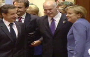 Σε αναζήτηση λύσης Παπανδρέου-Σαρκοζί-Μέρκελ