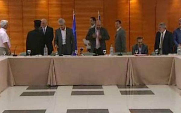 «Φωτιές» έχει ανάψει στα κόμματα ο όρος «επιλεκτική χρεοκοπία»