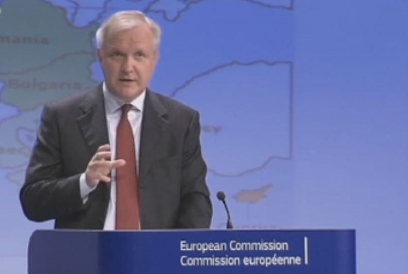 Αισιόδοξος για συμφωνία επί του δημοσιονομικού κενού ο Όλι Ρεν