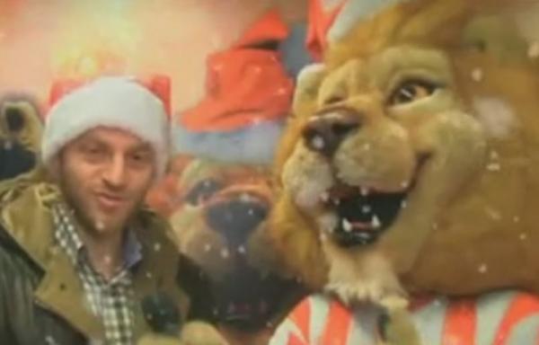 Χρόνια πολλά από τους Ολυμπιακό, Πάοκ και Παναθηναϊκό