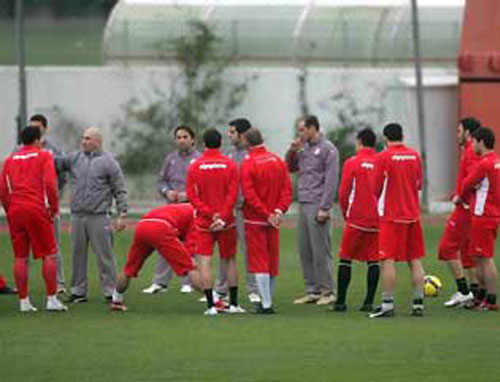 Εν όψει του αγώνα με τον Πανιώνιο