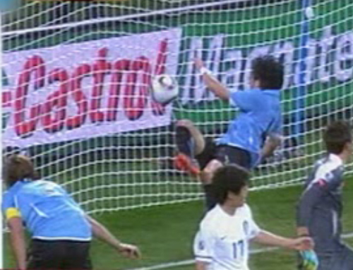 Στους «8» του Μουντιάλ η Ουρουγουάη με νίκη 2-1 επί της Ν. Κορέας