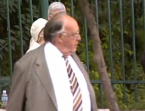 «Το ΚΚΕ θέλει νεκρό» δηλώνει ο Πάγκαλος, «Γκέμπελς ο αντιπρόεδρος» απαντά ο Περισσός