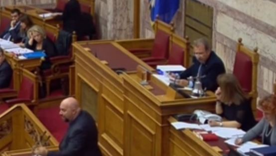 Υβρεις Παναγιώταρου κατά Σαμαρά στη Βουλή