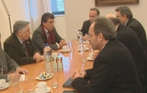 Οι πρυτάνεις δεσμεύτηκαν να εφαρμόσουν το νόμο για να πάρουν κονδύλια