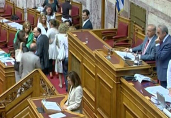 Με ευρεία συναίνεση έγινε δεκτό επί της αρχής το νομοσχέδιο για τα ΑΕΙ