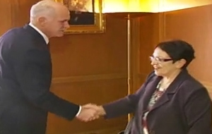 Συνάντηση Παπανδρέου με τους πολιτικούς αρχηγούς