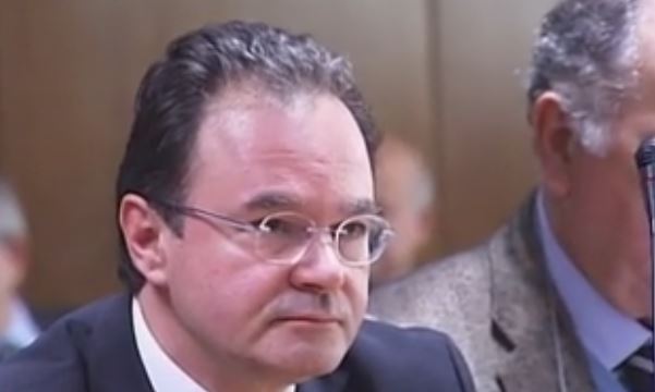 Ξεκίνησε η δίκη του Γ. Παπακωνσταντίνου για τη λίστα Λαγκάρντ