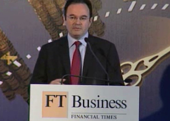 Γ. Παπακωνσταντίνου: «Όχι» σε οριζόντιες μειώσεις μισθών και συντάξεων