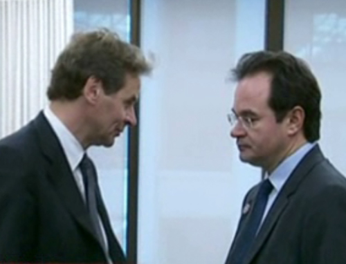 Όλοι απαιτούν συγγνώμη μετά τις δηλώσεις Παπακωνσταντίνου στις ΗΠΑ