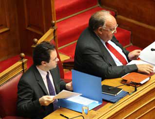 Ανοιχτό το ενδεχόμενο του ΔΝΤ