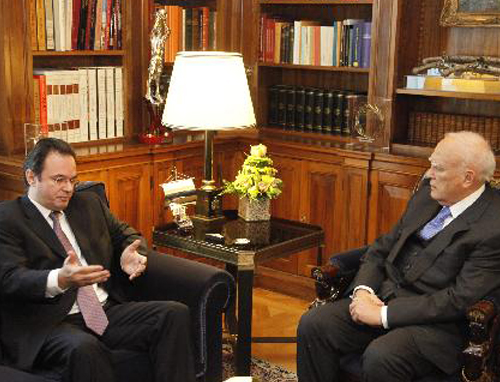 Ενημέρωση του Προέδρου της Δημοκρατίας για την οικονομία