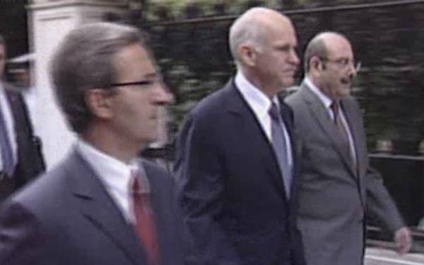 Συνάντηση Παπανδρέου με τον Πρόεδρο της Δημοκρατίας