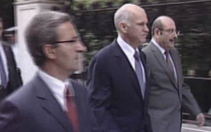 Συνάντηση Παπανδρέου με τον Πρόεδρο της Δημοκρατίας