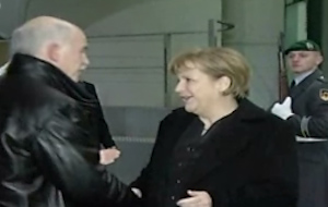 Εκτακτη συνάντηση Παπανδρέου-Μέρκελ την Τρίτη