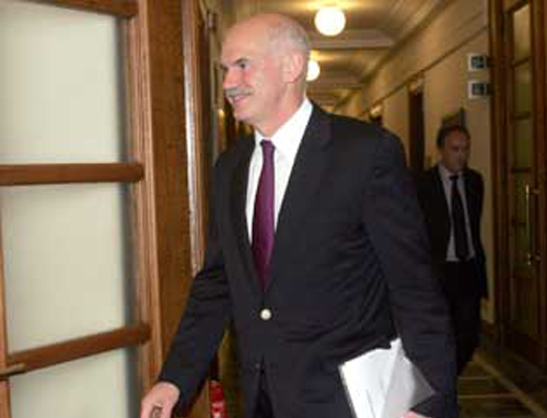 Τέλος στη φημολογία, το μήνυμα Παπανδρέου στο Υπουργικό Συμβούλιο