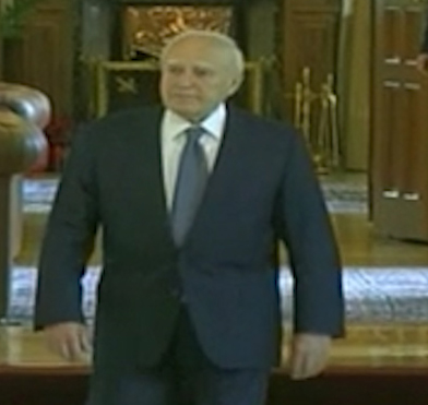 Επίθεση αγνώστων στο σπίτι του Κάρολου Παπούλια