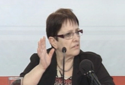 Α.Παπαρήγα: Να γίνει γνωστό και το «ποθες έσχες» των επιχειρηματιών