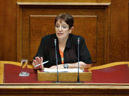 Παπαρήγα: «Η ανασχηματισμένη κυβέρνηση δεν μπορεί να ξεγελάσει κανέναν»